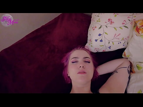 ❤️ Malĉasta samklasano petis preterpasi OBG kun ŝi, do ni fikis sen kondomo ️❌ Seksofilmeto ĉe ni ☑