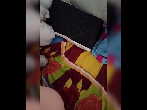❤️ Mia kunĉambro restas hejme sola ĉar ŝia edzo ferias kaj mi profitas por fiki ŝin kaj plenigi ŝian pugon per lakto. ️❌ Seksofilmeto ĉe ni ☑